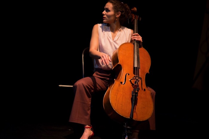 Lola Malique - Violoncelliste